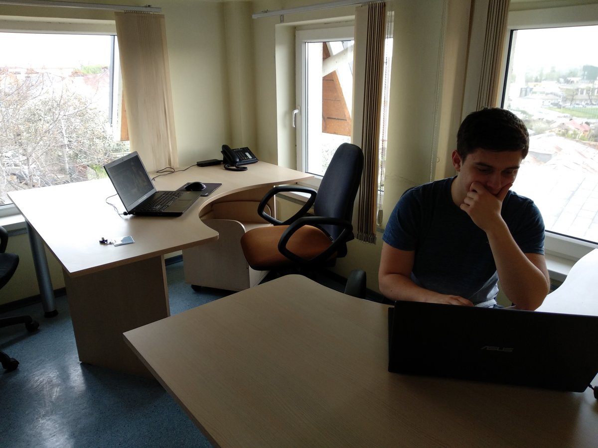 Françoi's and i desks
