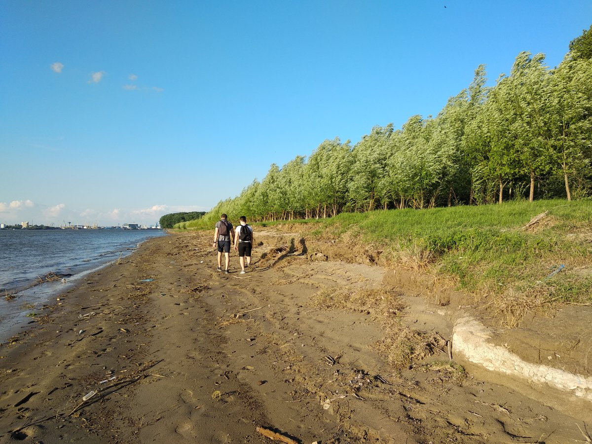 Small beach on the other side of the Danube
